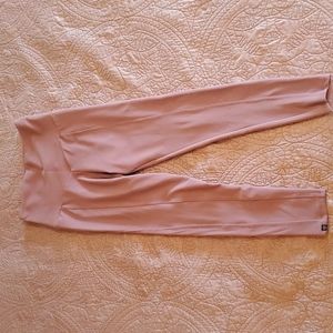 Onzie. CycleBar branded. Antique Rose. Ribbed Midi Leggings. Size S/M
